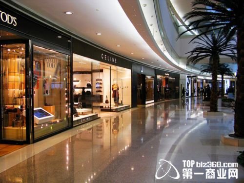 Gucci在中國多地五折促銷 奢侈品降價成為新常態